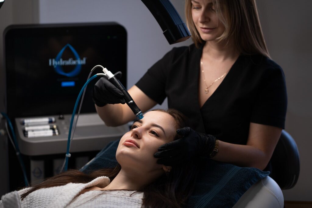 Hydrafacial ošetření v salonu SilkyWay